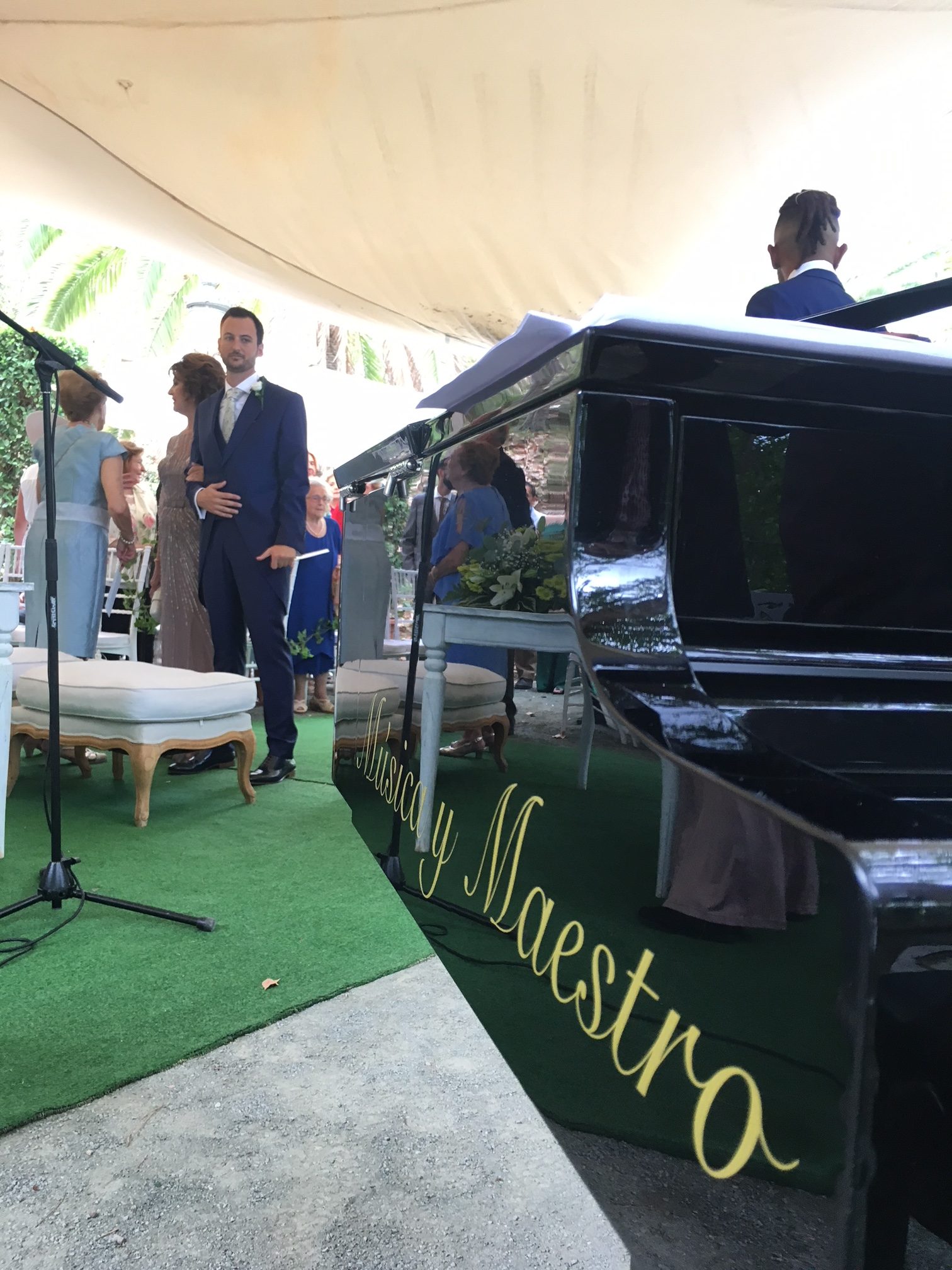 Boda con piano en el jardín botánico málaga