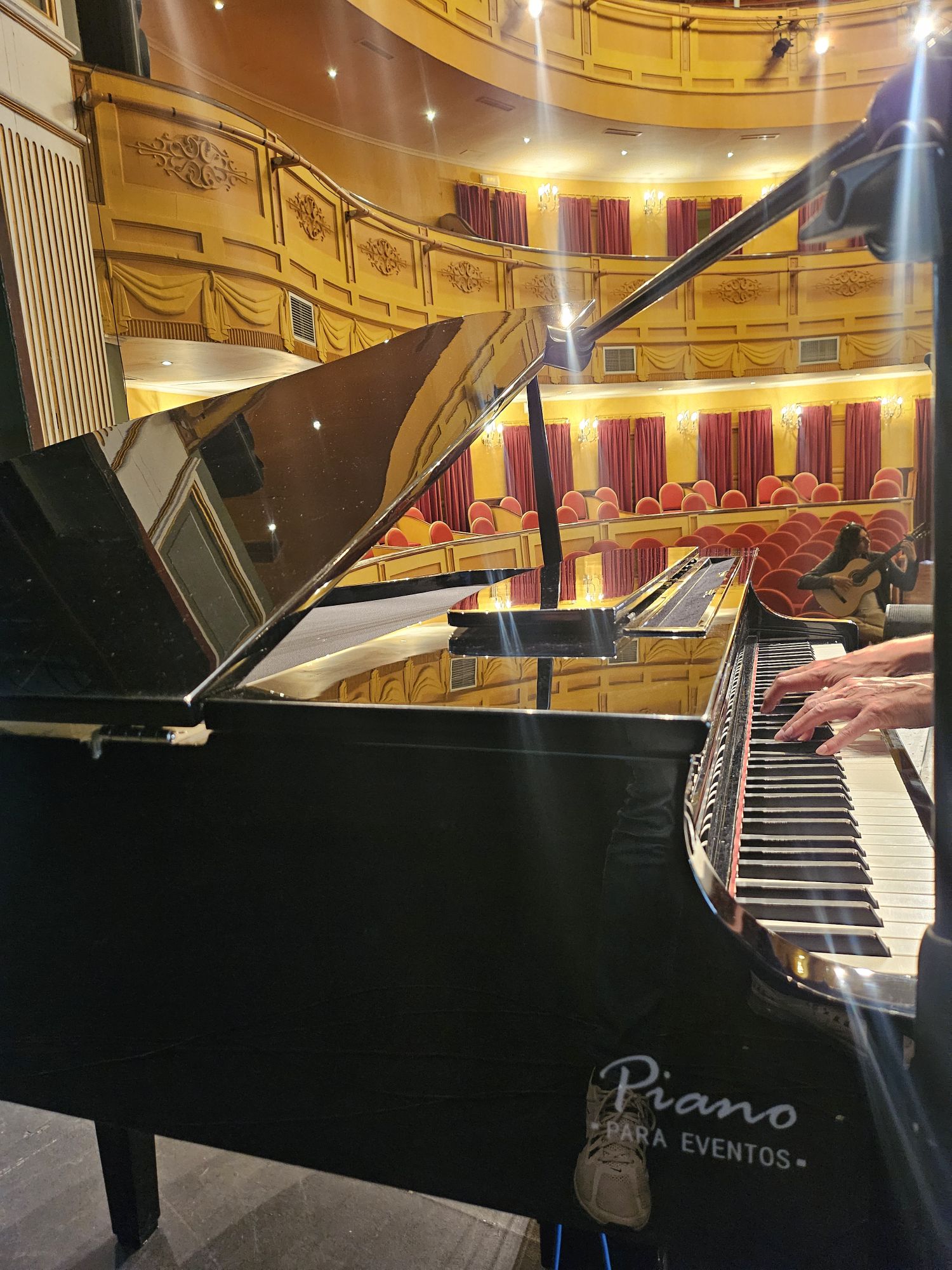 Alquiler de piano en Almagro