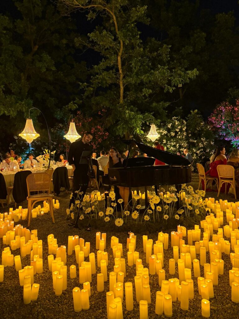 boda con mas de 600 velas led